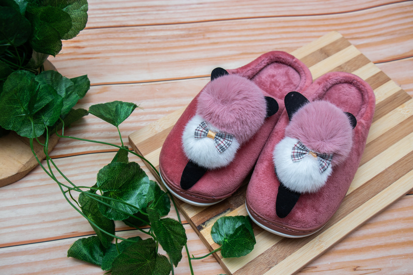 Winter best sale slippers womens