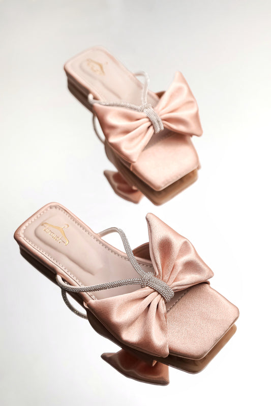 Brauch Women Peach Rhinestone Bow Flats