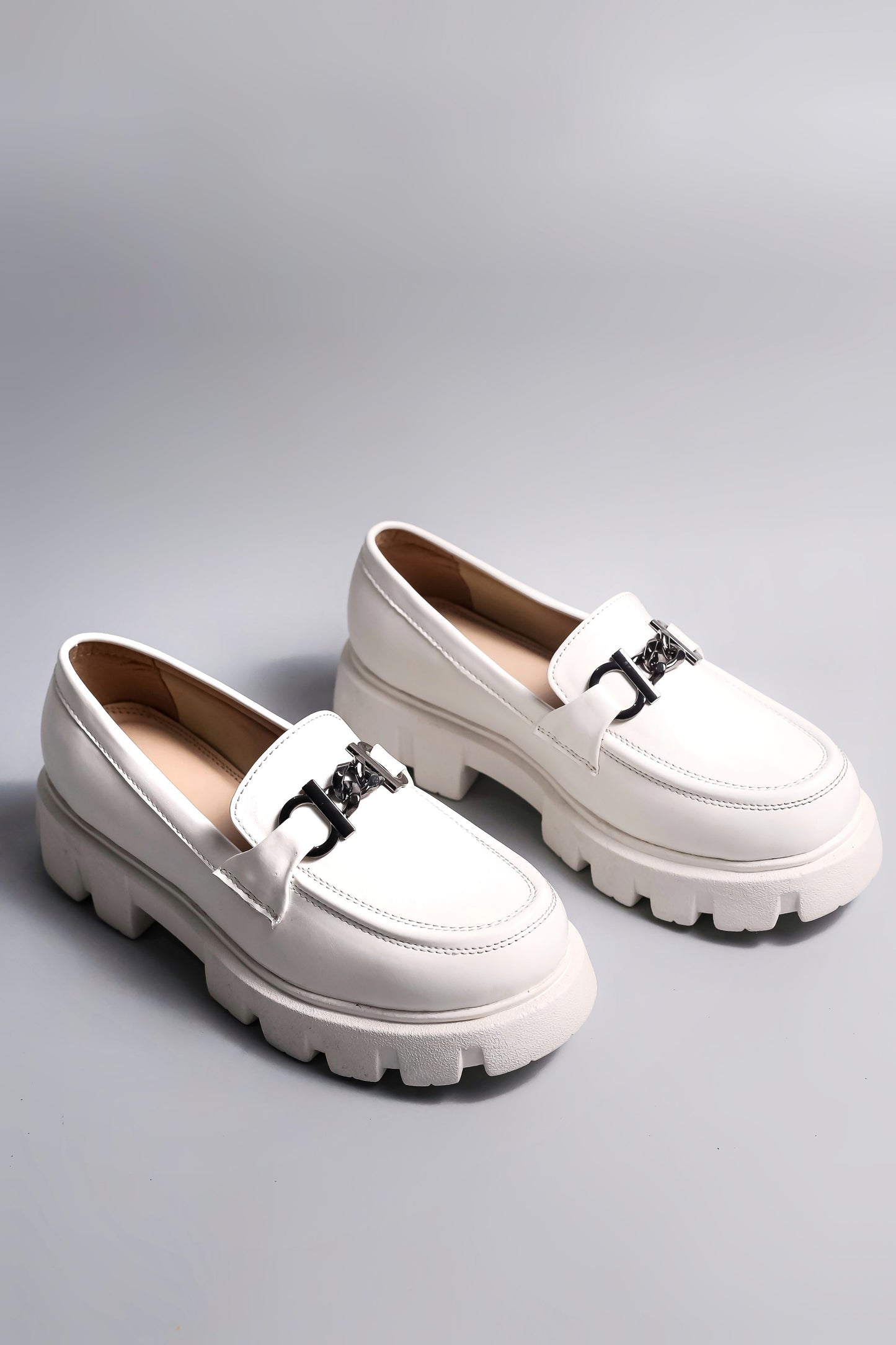 Brauch White Solid Buckle Embellished Loafer Shoe