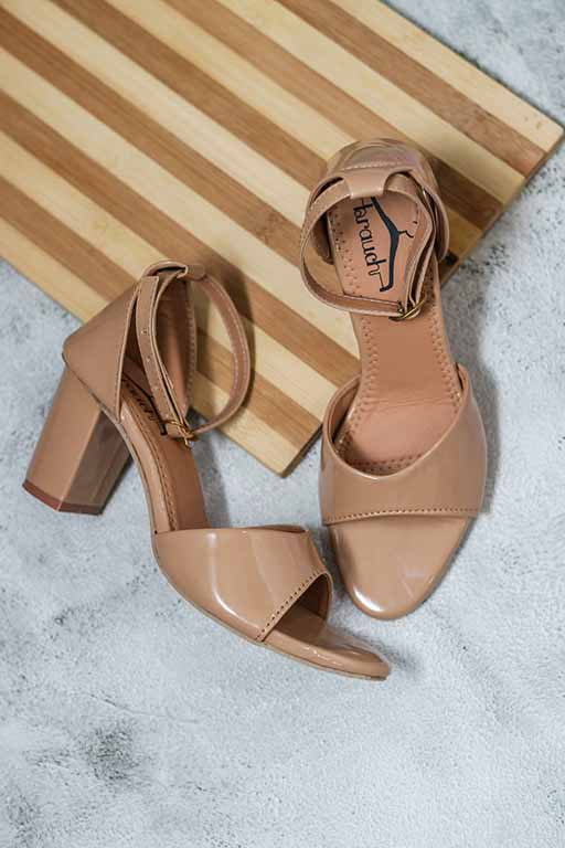 Brauch Women's Nude Patent Block Heel