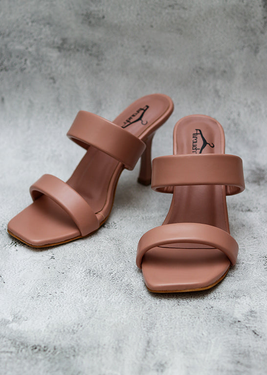 Brauch Women's Peach Solid Stiletto heels