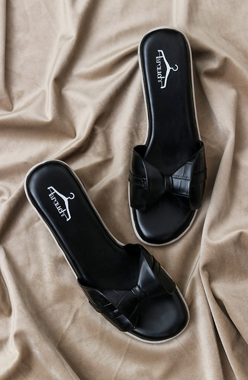 Brauch Black Stylish Bow Block Heel