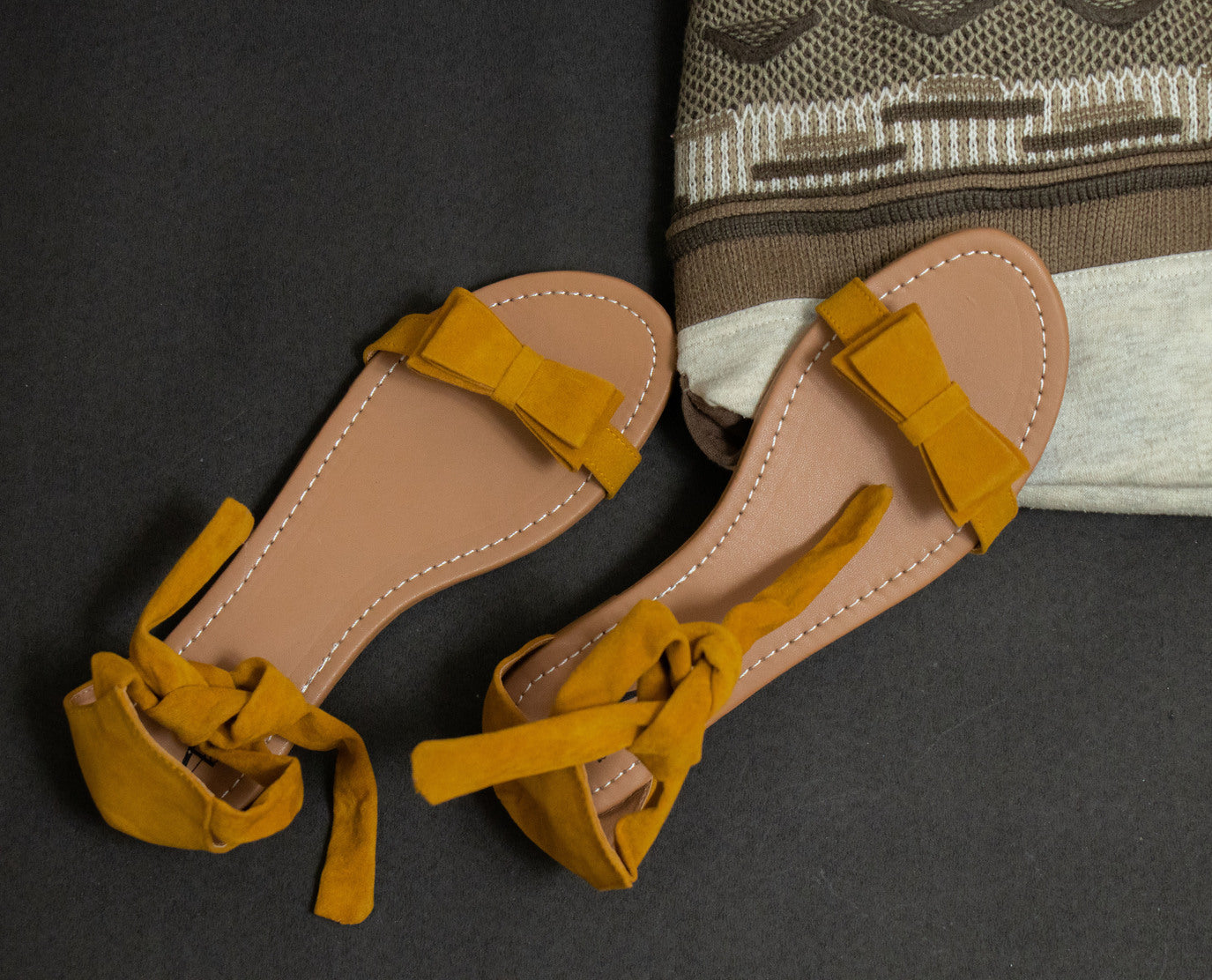 Yellow Sandals – Womads