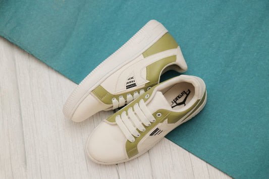 White & Olive Hip Hop Casual Sneaker