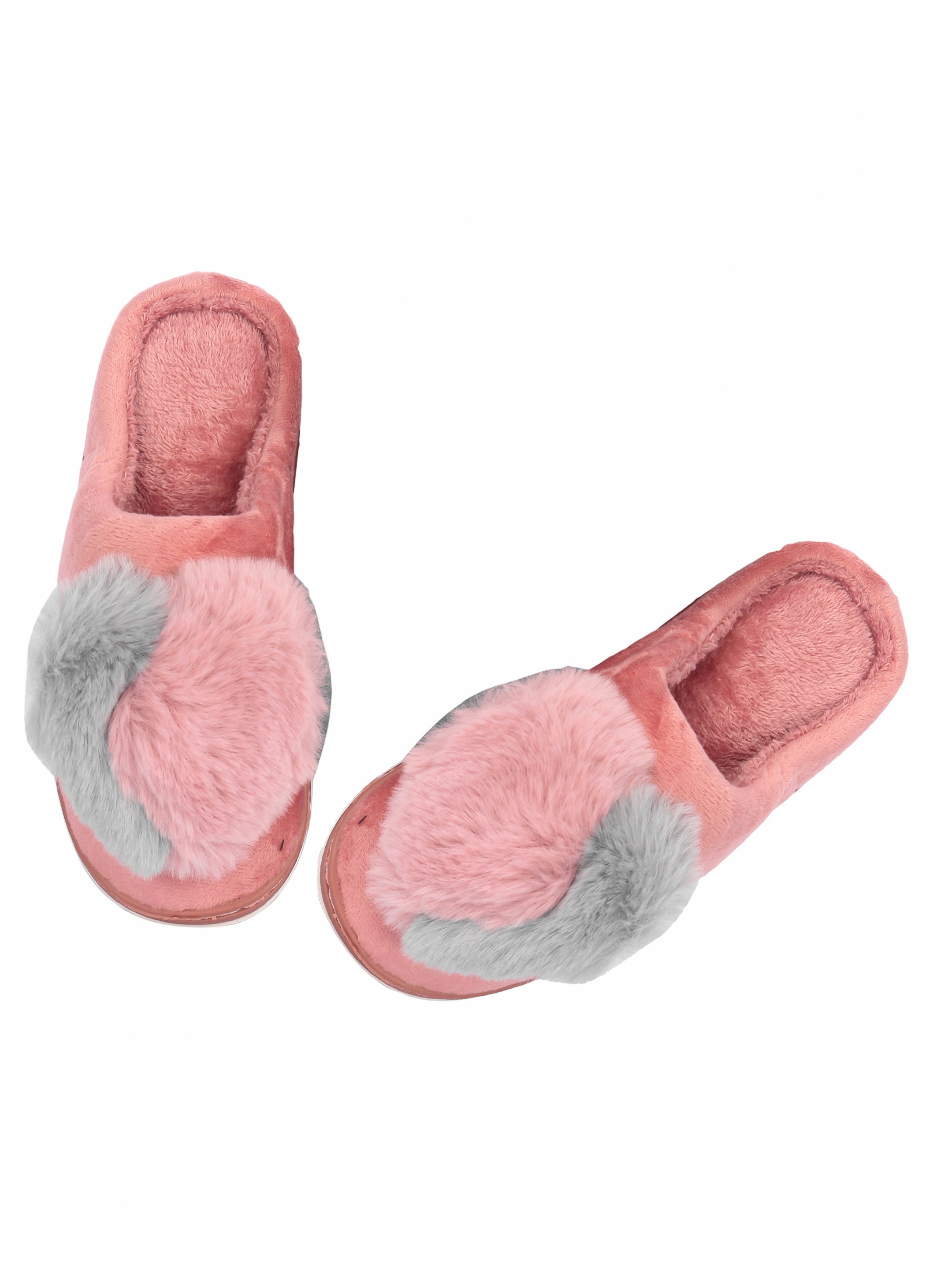 Pink best sale fluffy slides